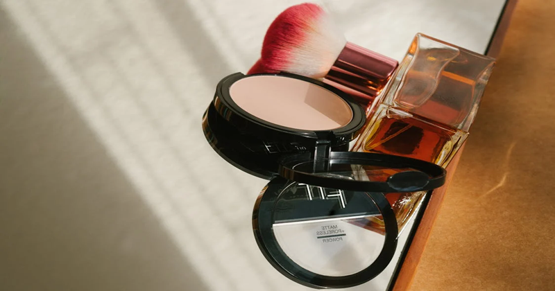 Best Setting Powders Under $50 for a Flawless, Smooth Finish