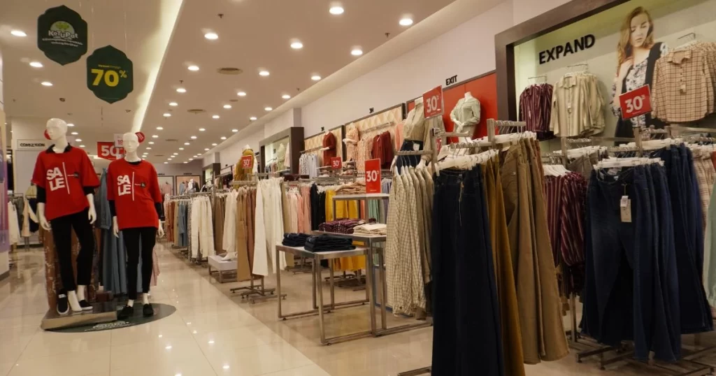 15 Luxury Fashion Stores Celebrities Actually Shop At